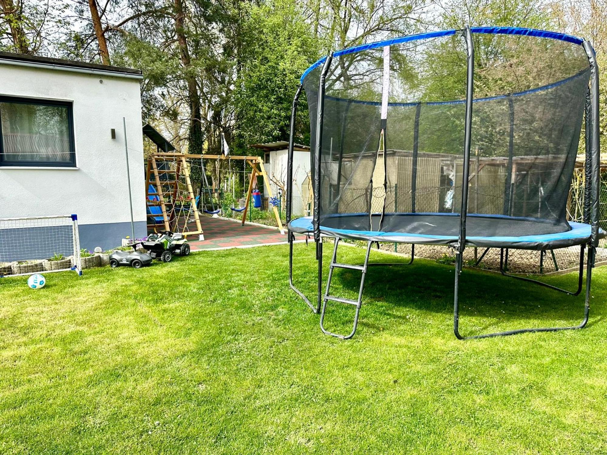 Pension Kristalpark Günzburg Exterior foto